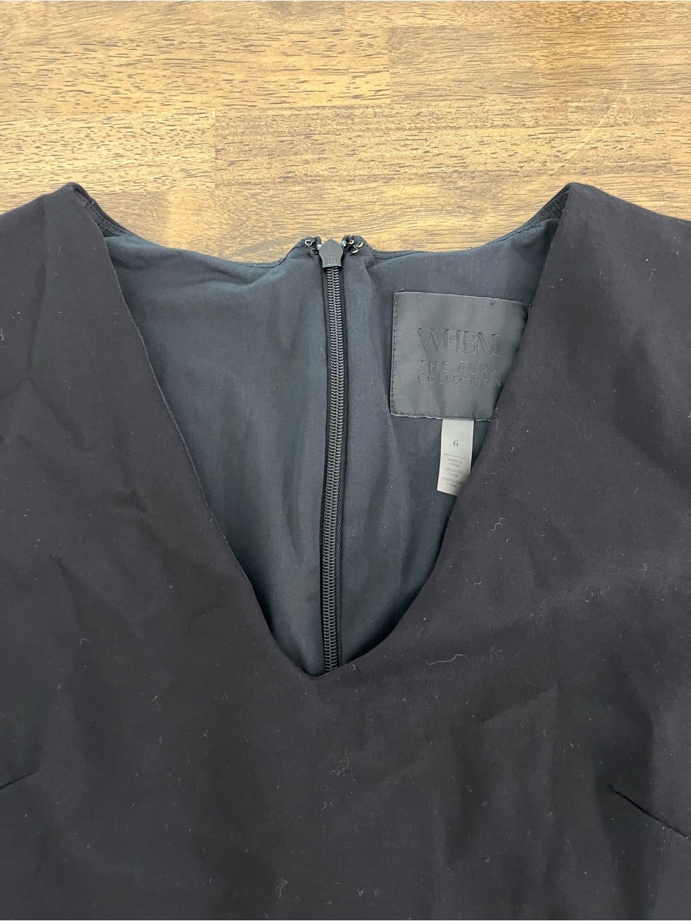 White House Black Market Black V-Neck Sheath Dress Fitted Short Sleeves Size 8 - Picture 2 of 10